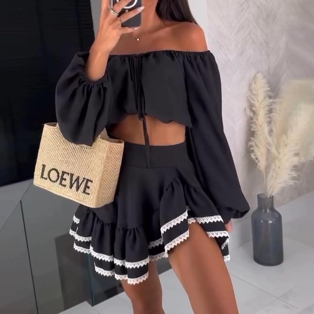 SELMA - OFF-SHOULDER CROP TOP SET