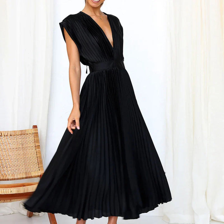 RENEE - ELEGANT PLEATED MAXI DRESS