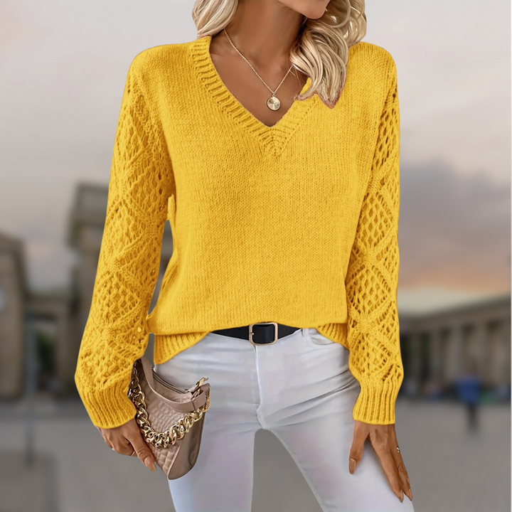 HILDA - LACED SLEEVE SWEATER