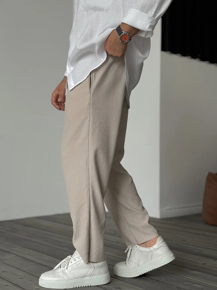 CAMDEN - MEN'S RELAXED PLEATED TROUSERS