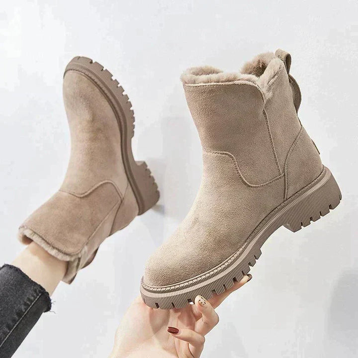 ELLE SHEARLING LINED BOOTS