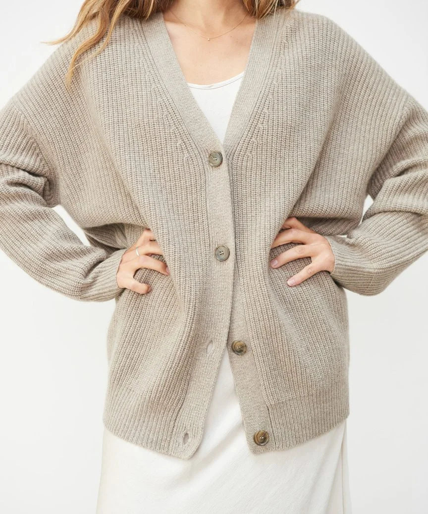 ANNIE - CLASSIC OVERSIZED CARDIGAN